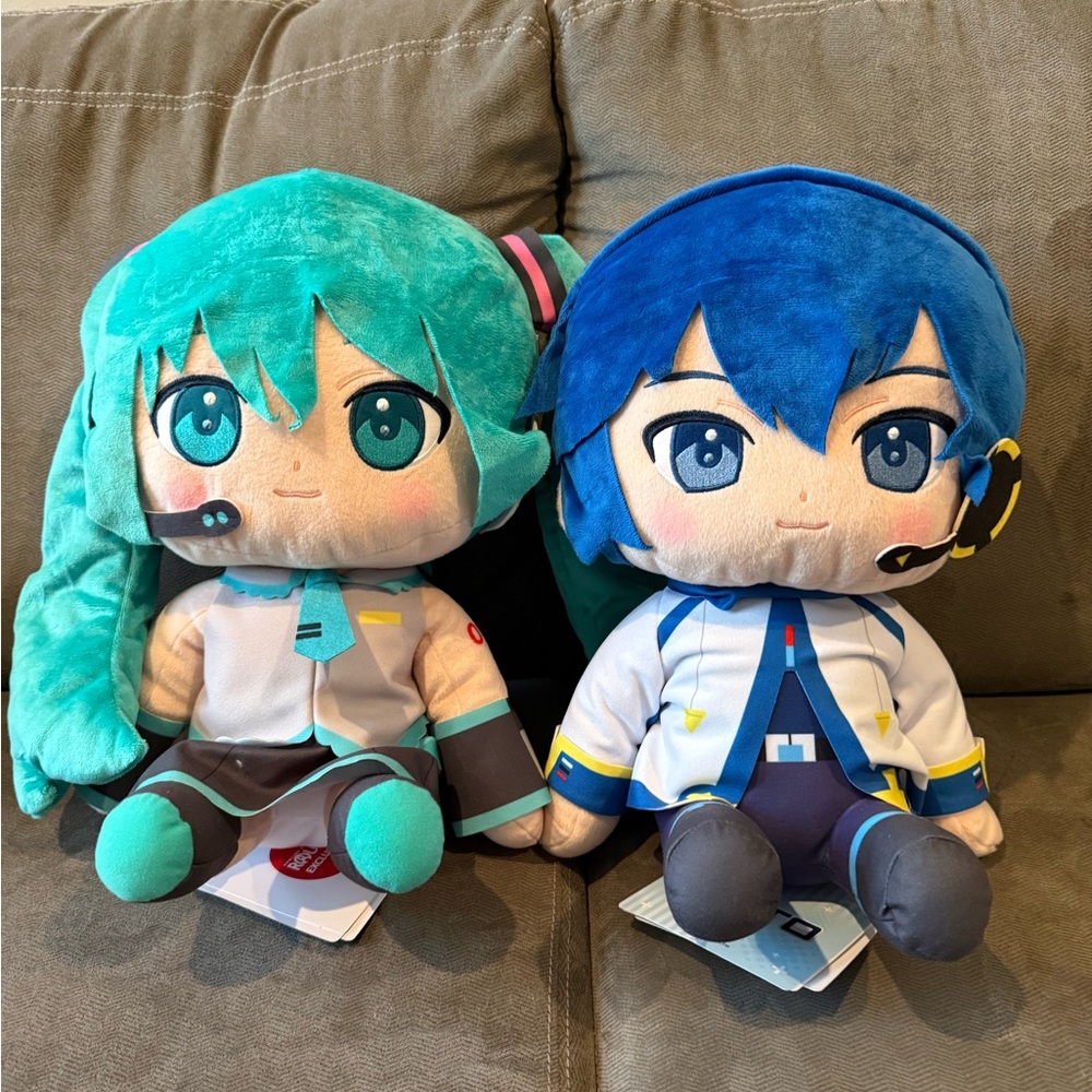 Plush Vocaloid Character Plush — Hatsune Miku and Kaito Dolls- 14”